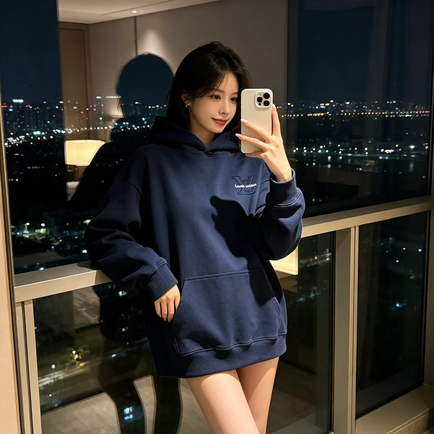 Louis Vuitton/Louis Vuitton tatami embroidered letter logo hole hooded sweatshirt
